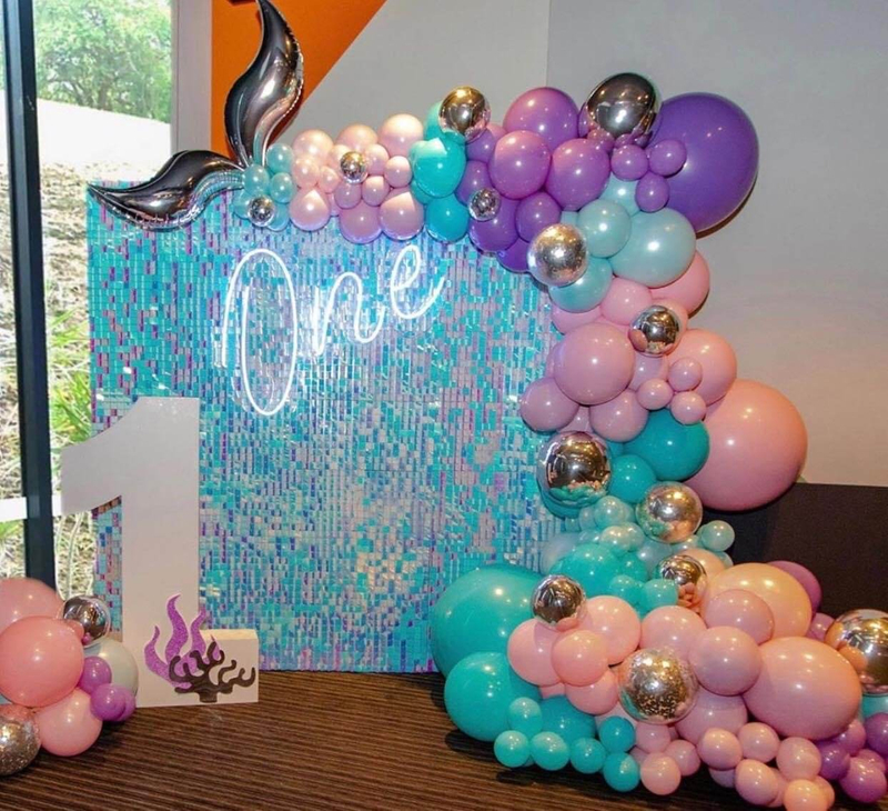 Свадьба, день рождения, прозрачный розовый настенный фон с блестками