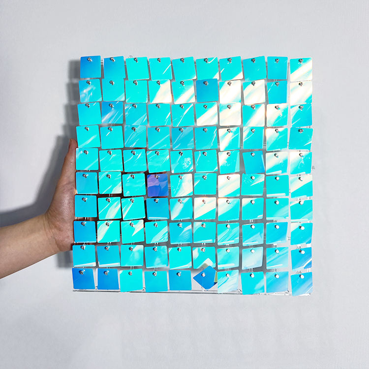 Фон для вечеринки, ветер активирует блестящие квадратные настенные панели с блестками, фоны